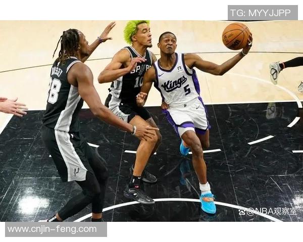 德阿隆福克斯引领国王队崛起的背后故事与未来展望